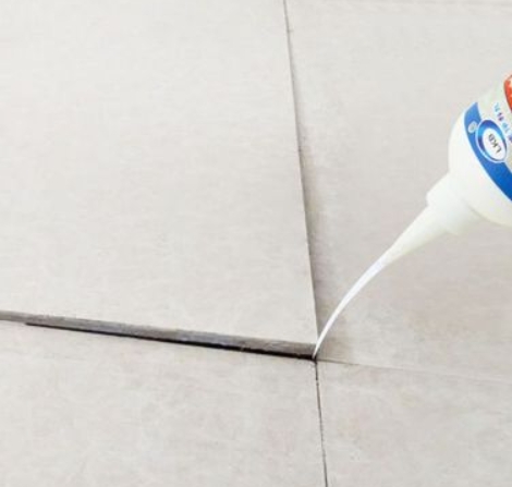 井研瓷砖空鼓维修公司分享卫生间瓷砖脱落的原因可能有以下几点